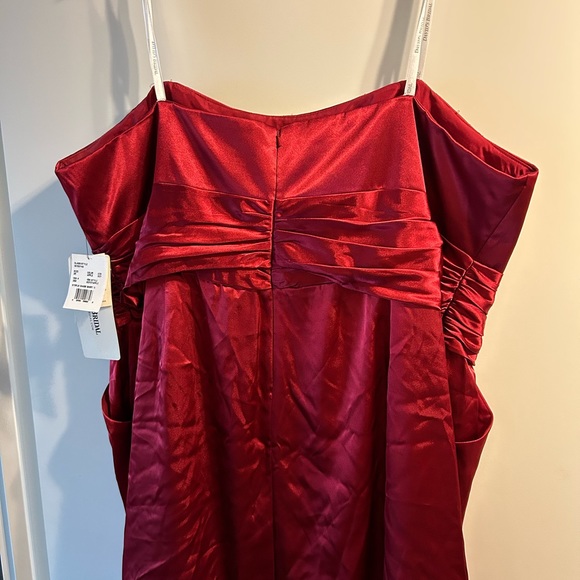 Charmeuse short cocktail/bridesmaid dress - Picture 2 of 4